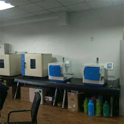 How to change the water in a calorimeter