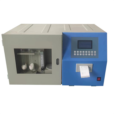 How does a calorimeter drain water?